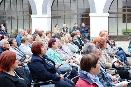 Koncert uglasbenih Maistrovih pesmi (16)